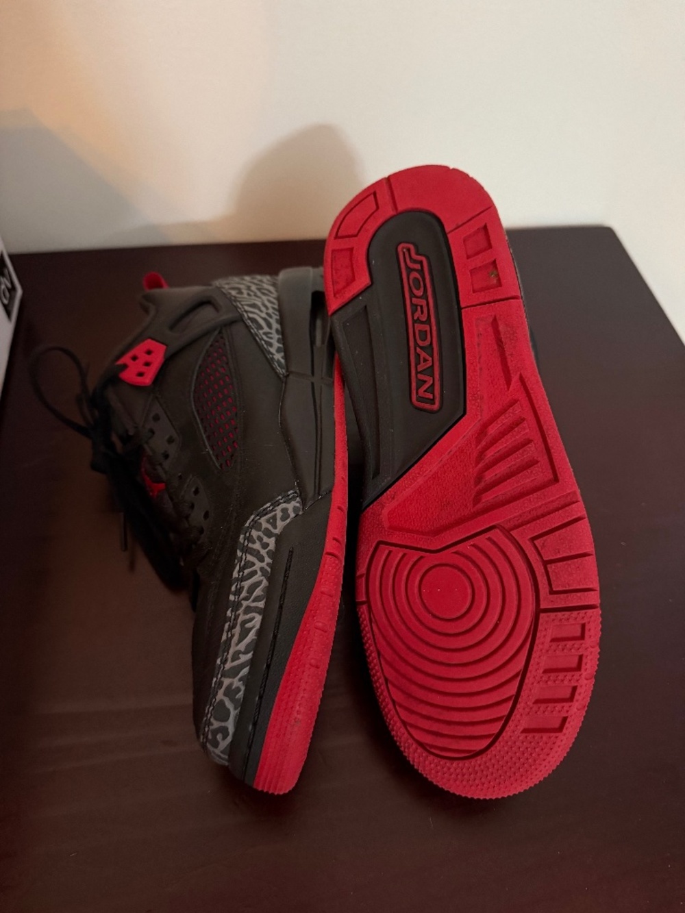Jordan 4 RARE